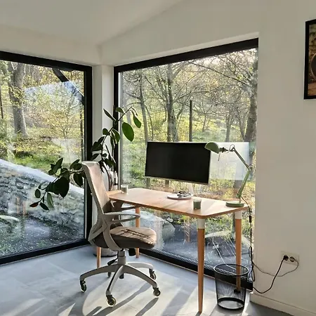 Black Walnut House With Indoor Outdoor Fireplace Izvoarele (Prahova)
